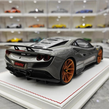 [Davis & Giovanni] 1:18 Ferrari 2019 F8 Tributo Novitec Gray Model Car Resin