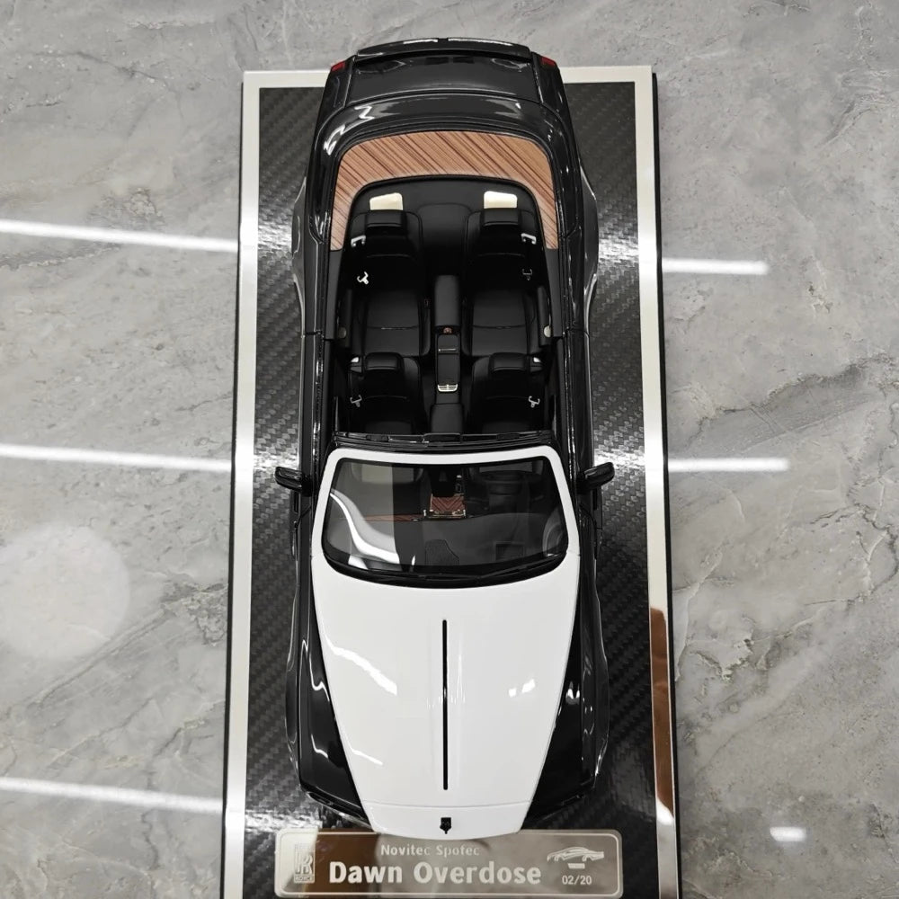 [Davis & Giovanni] 1:18 Rolls-Royce 2015 Dawn Novitec Spofec Black & White Model Car Resin