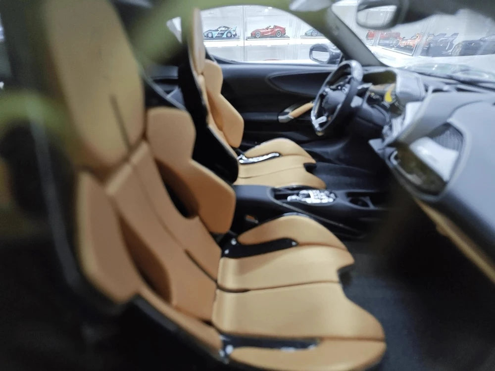 [Davis & Giovanni] 1:18 Ferrari 2023 SF90 Spider Novitec Green Model Car Resin