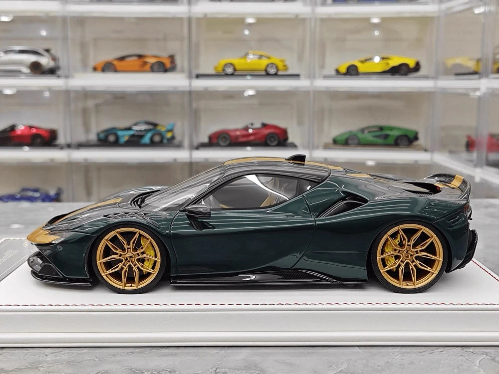 [Davis & Giovanni] 1:18 Ferrari 2023 SF90 Spider Novitec Green Model Car Resin