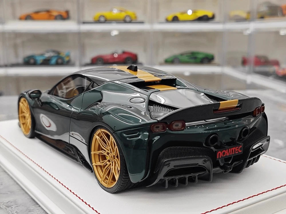[Davis & Giovanni] 1:18 Ferrari 2023 SF90 Spider Novitec Green Model Car Resin