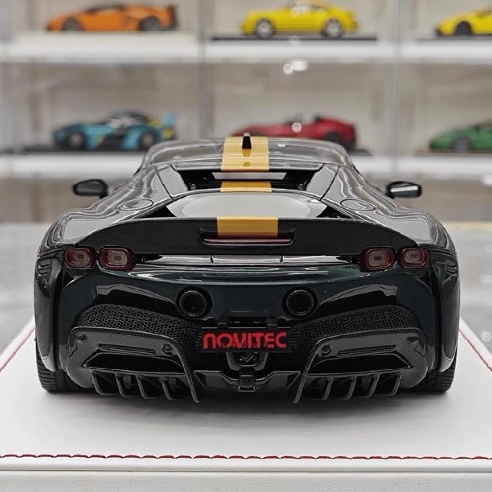 [Davis & Giovanni] 1:18 Ferrari 2023 SF90 Spider Novitec Green Model Car Resin