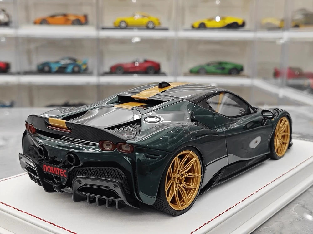 [Davis & Giovanni] 1:18 Ferrari 2023 SF90 Spider Novitec Green Model Car Resin