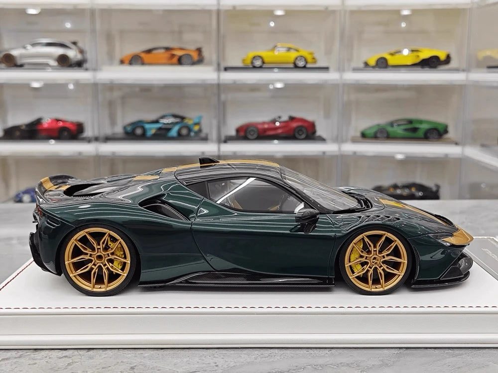 [Davis & Giovanni] 1:18 Ferrari 2023 SF90 Spider Novitec Green Model Car Resin