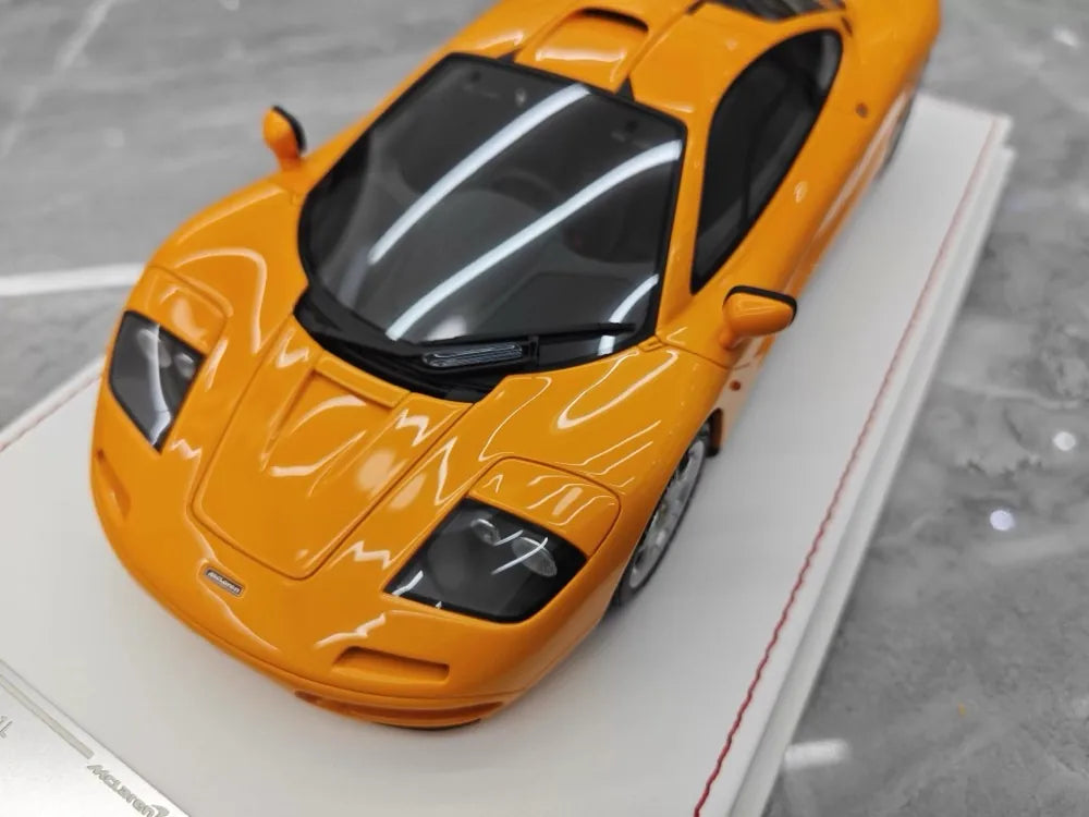 [Davis & Giovanni] 1:18 McLaren 1992 F1 geel modelauto Hars