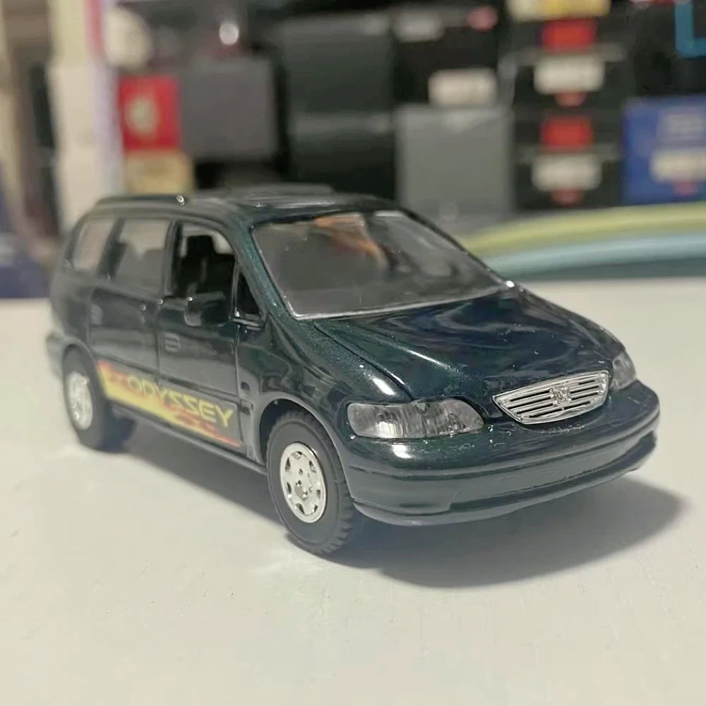 [Diapet] 1:40 Honda 1999 Odyssey RA Green Model Car Die-Cast