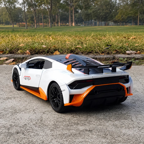 [TOY] 1:24 Lamborghini 2023 Huracan STO White Model Car Die-Cast