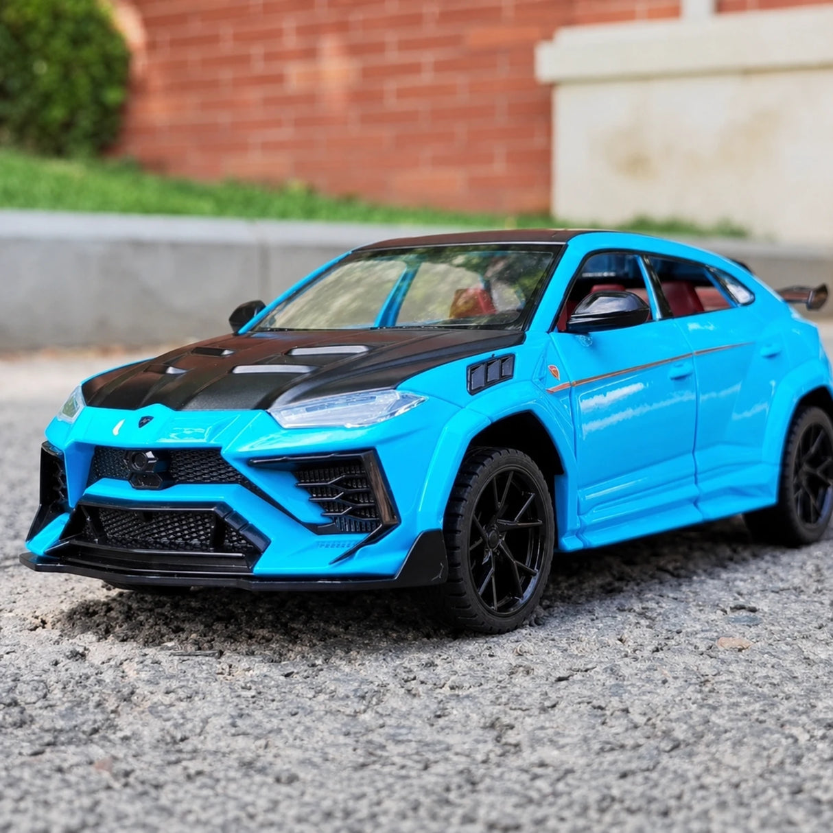 [TOY] 1:24 Lamborghini 2023 Urus Mansory blå modellbil Die-Cast
