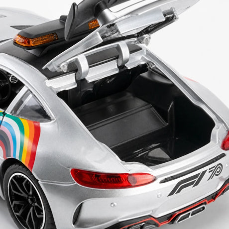 [TOY] 1:24 Mercedes-AMG 2018 GT R Safety Car Silver Model Car Die-Cast