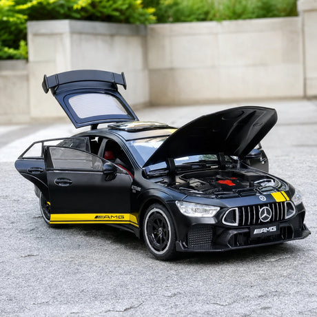 [TOY] 1:24 Mercedes-AMG 2018 GT63 nero modellino di auto Die-Cast