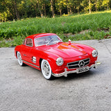 Mercedes-Benz 1954 300SL Red 1:24 – Diecast Display Model Die-Cast