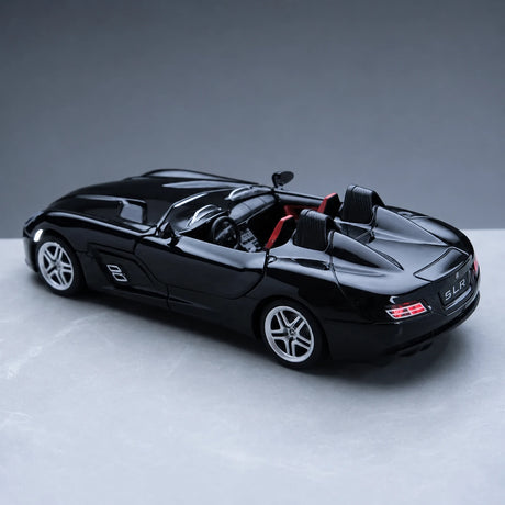 [TOY] 1:24 Mercedes-Benz 2009 SLR Stirling Moss nero modellino di auto Die-Cast