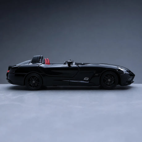 [TOY] 1:24 Mercedes-Benz 2009 SLR Stirling Moss nero modellino di auto Die-Cast