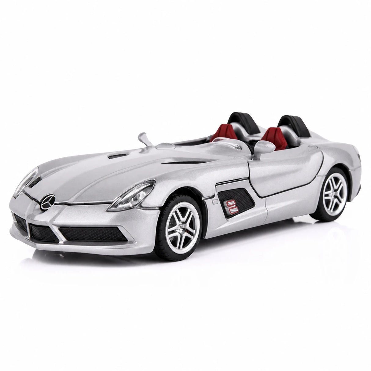 [TOY] 1:24 Mercedes-Benz 2009 SLR Stirling Moss Silver Model Car Die-Cast