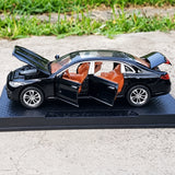 Mercedes-Benz 2017 E400 C238 Black 1:24 – Diecast Display Model Die-Cast