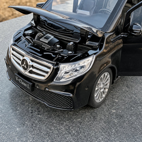 [TOY] 1:24 Mercedes-Benz 2018 V260L nero modellino di auto Die-Cast