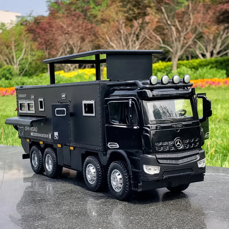 [TOY] 1:24 Mercedes-Arocs 2022 Nomadism Navigator F II nero modellino di auto Die-Cast