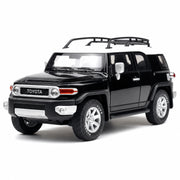 Toyota 2007 FJ Cruiser czarny 1:24 – model samochodu z metalu odlewanego do ekspozycji