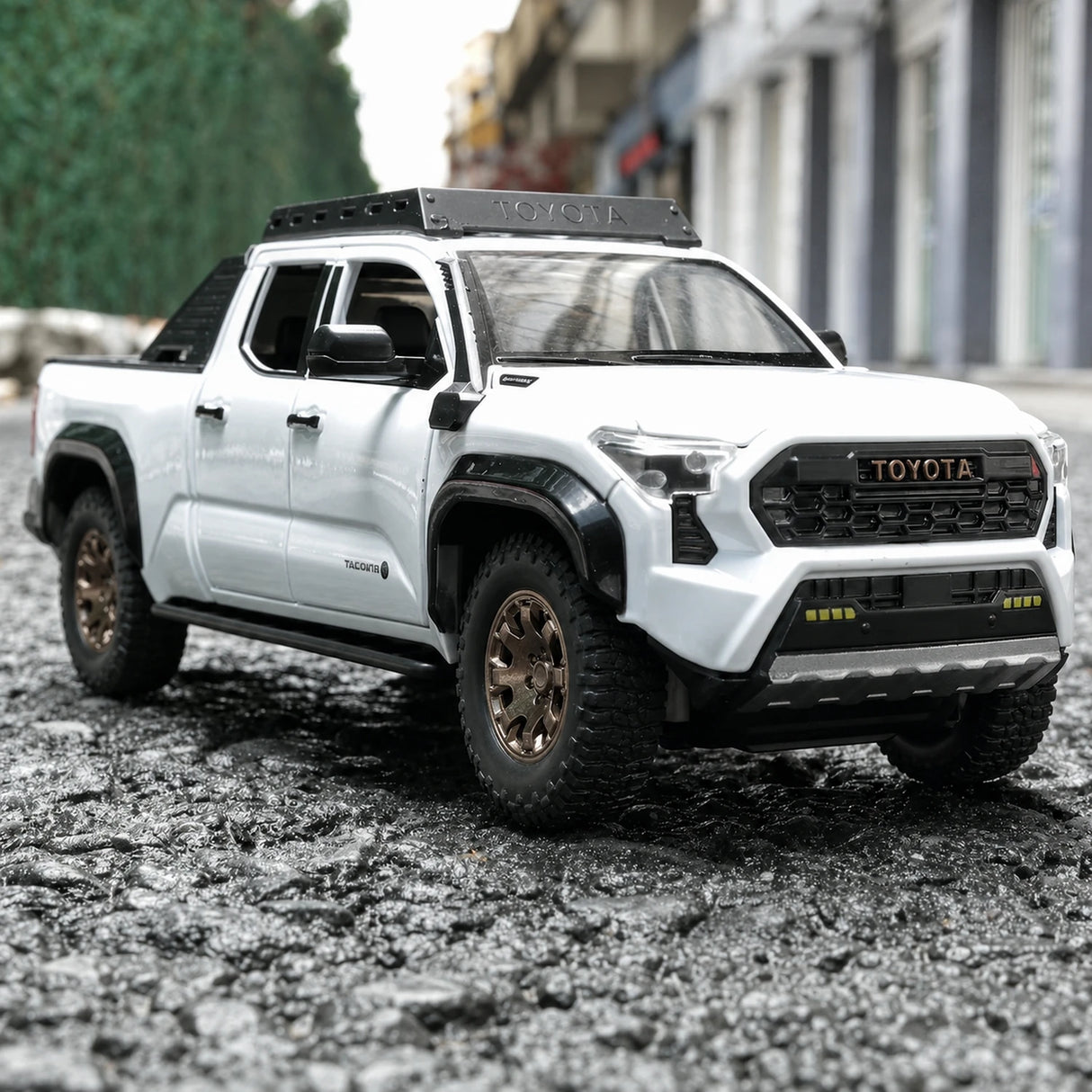Toyota 2024 Tacoma White 1:24 – model wyświetlaczy odlewany z metalu