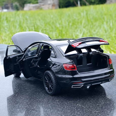 Audi 2025 A4L preto 1:32 – modelo de exposição em metal fundido