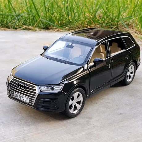 [TOY] 1:32 Audi 2019 Q7 Glossy Black Model Car Die-Cast