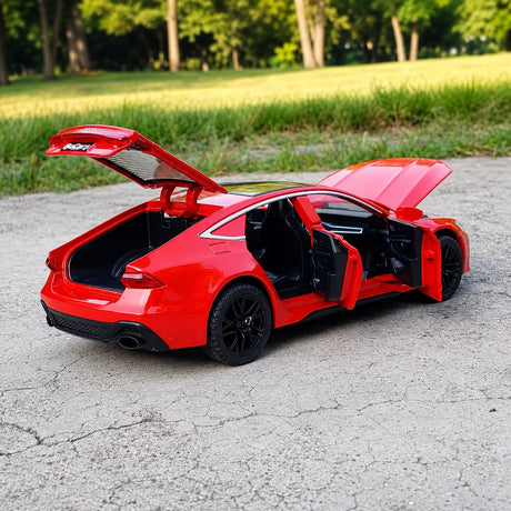 Audi 2024 RS7 vermelho 1:32 – modelo de exposição em metal fundido