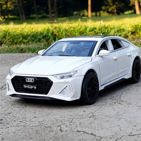 Audi 2024 RS7 branco 1:32 – modelo de exposição em metal fundido