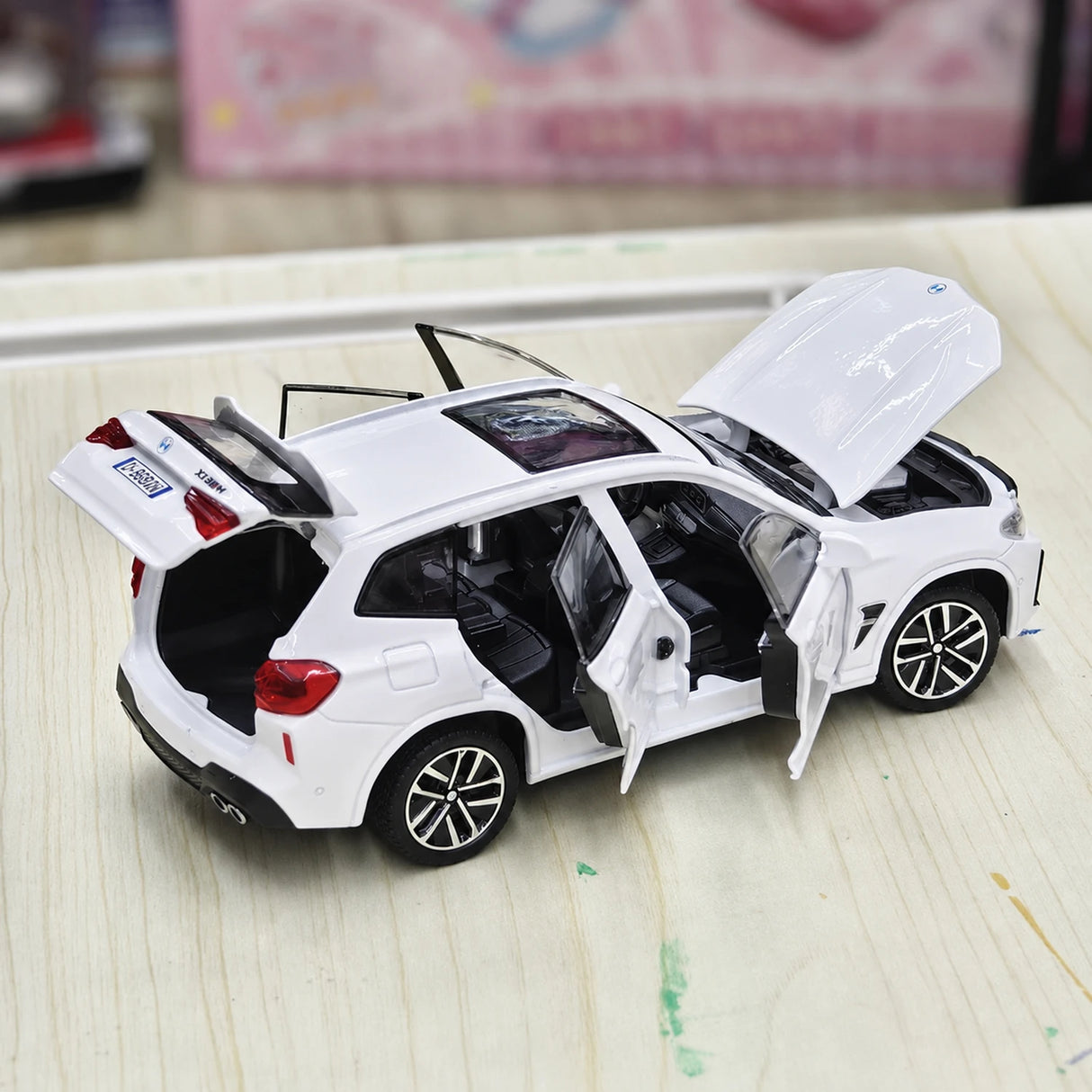 [TOY] 1:32 BMW 2022 F97 X3M White Model Car Die-Cast