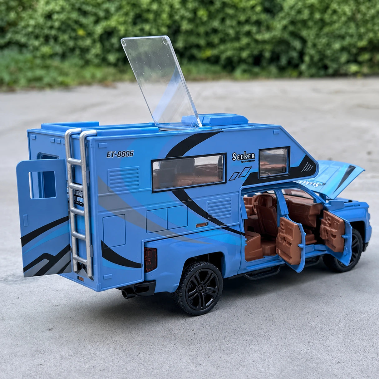 [TOY] 1:32 Chevrolet 2021 Silverado RV Blue Model Car Die-Cast