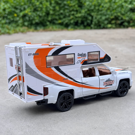 [TOY] 1:32 Chevrolet 2021 silverado RV vit modellbil Die-Cast