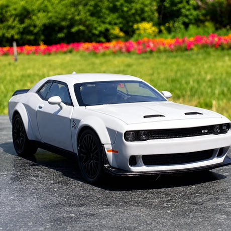 [TOY] 1:32 Dodge 2021 SRT Hellcat grå modellbil Die-Cast