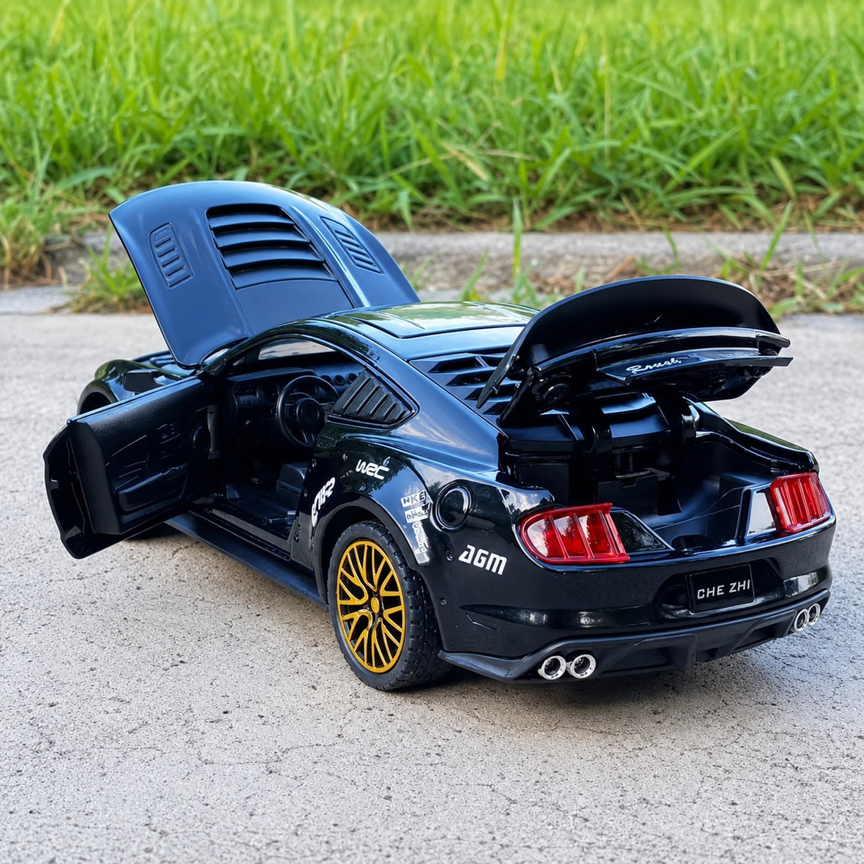 [TOY] 1:32 Ford 2019 Mustang Shelby GT500 svart modellbil Die-Cast