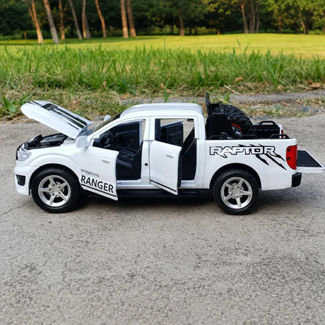 [TOY] 1:32 Ford 2021 Ranger vit modellbil Die-Cast
