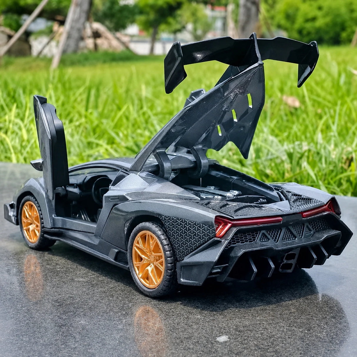 [TOY] 1:32 Lamborghini 2013 Veneno grå modellbil Die-Cast