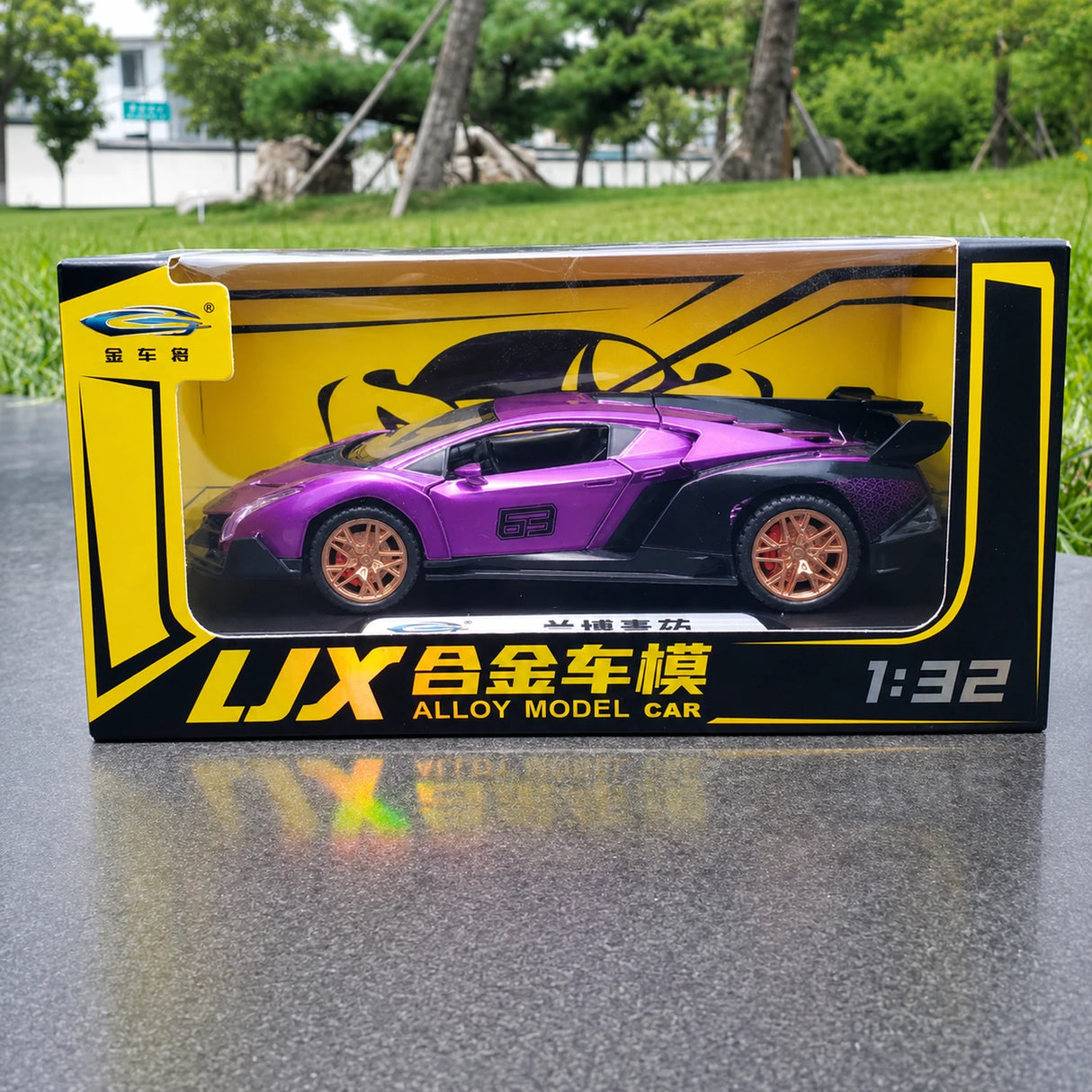 [TOY] 1:32 Lamborghini 2013 Veneno violet voiture miniature Die-Cast
