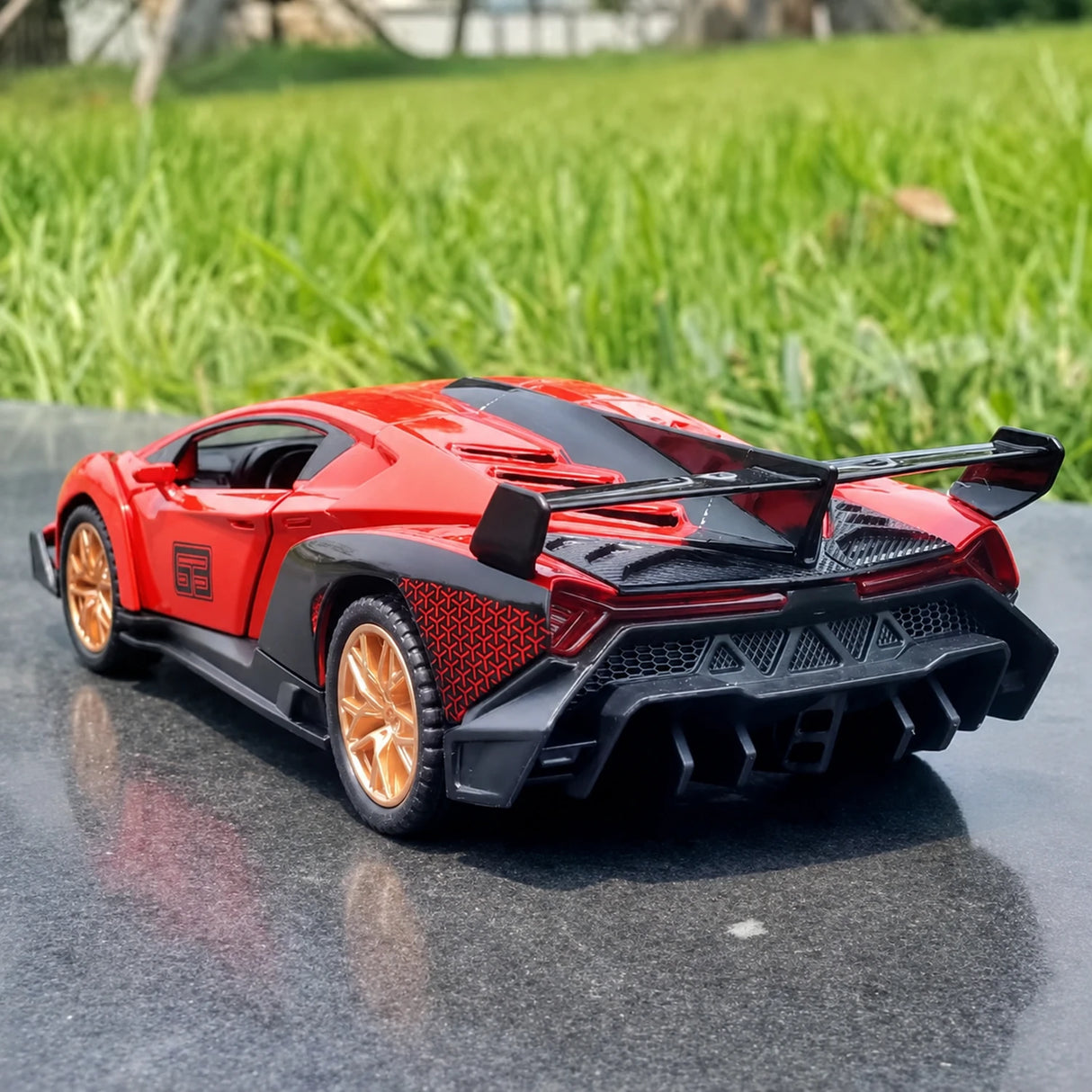 [TOY] 1:32 Lamborghini 2013 Veneno Red Model Car Die-Cast
