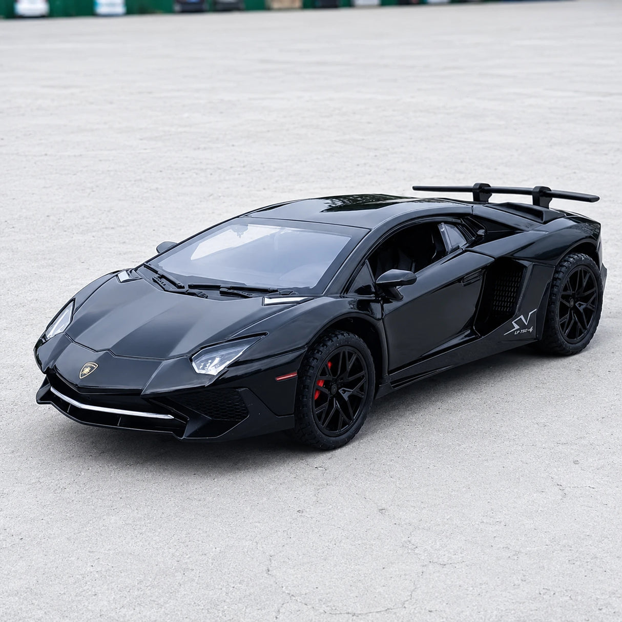 [TOY] 1:32 Lamborghini 2016 Aventador LP750-4 SV SuperVeloce svart modellbil Die-Cast