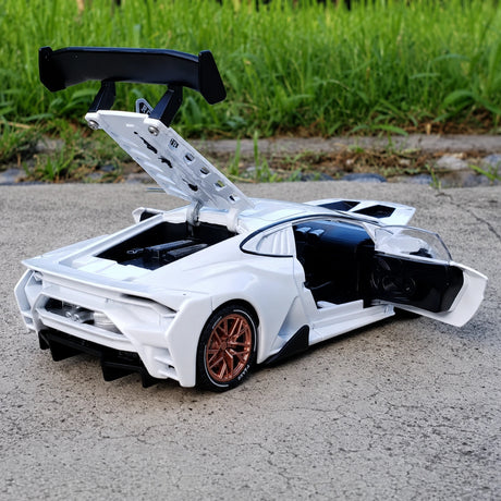 [TOY] 1:32 Lamborghini 2020 Huracan Super Trofeo EVO vit modellbil Die-Cast