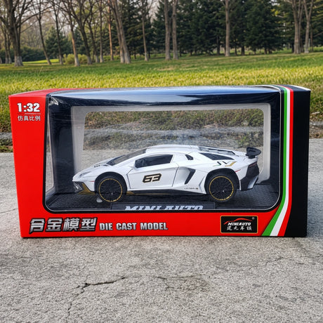 [TOY] 1:32 Lamborghini 2022 Aventador LP780-4 SVJ vit modellbil Die-Cast