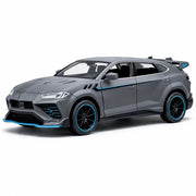 Lamborghini 2023 Urus Mansory grå 1:32 – modellbil i gjuten metall för display