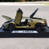 [TOY] 1:32 Lamborghini 2024 Revuelto grön modellbil Die-Cast