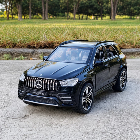 [TOY] 1:32 Mercedes-AMG 2020 GLE 63S svart modellbil Die-Cast