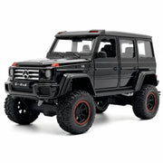 Mercedes-Benz 2015 G500 4×4 Off-Road svart 1:32 – modellbil i gjuten metall för display