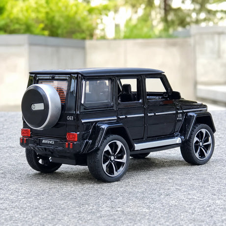 Mercedes-AMG 2018 G63 Black 1:32 – model wyświetlacza odlewany