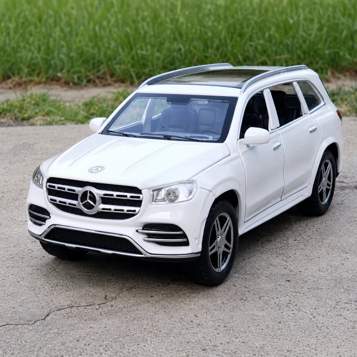 [TOY] 1:32 Mercedes-Benz 2020 GLS 580 White Model Car Die-Cast