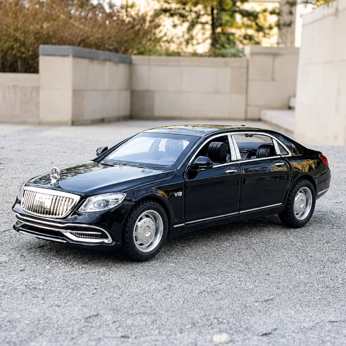 Mercedes-Maybach 2020 S650 Black 1:32 – Diecast Display Model Die-Cast