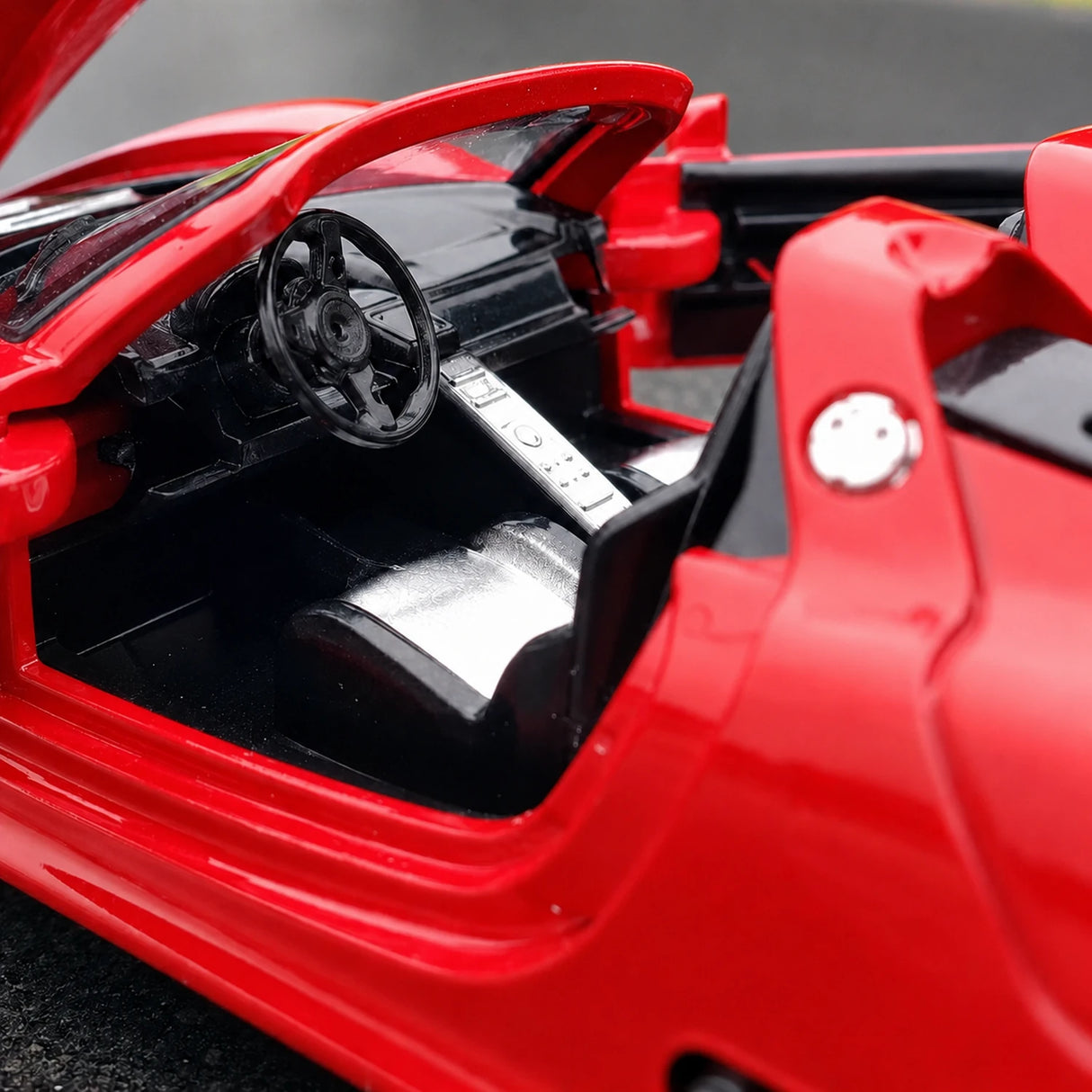 Porsche 2010 918 Spyder Red 1:32 – Diecast Display Model Die-Cast