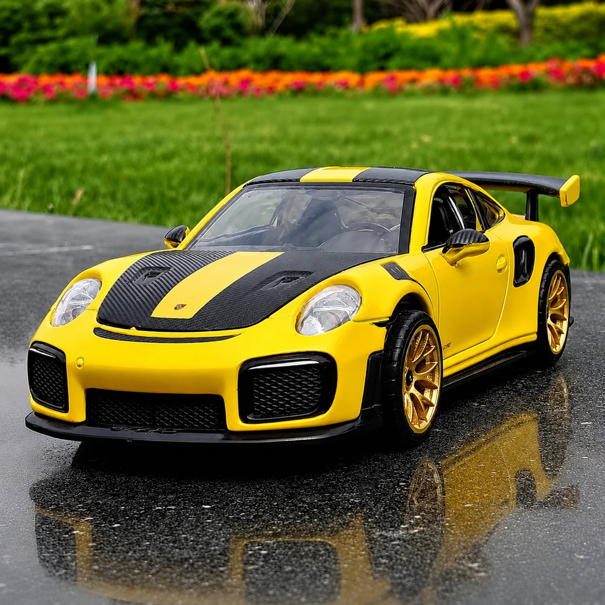 [TOY] 1:32 Porsche 2018 911 GT2 RS gul modellbil Die-Cast