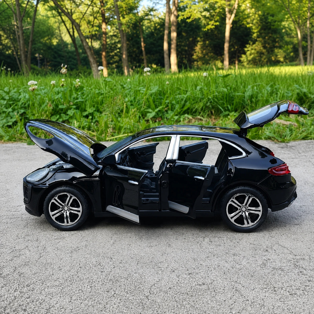 [TOY] 1:32 Porsche 2023 Macan T zwart modelauto Die-Cast