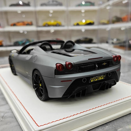 [Dino Model] 1:18 Ferrari 2008 430 Scuderia Spider 16M grå modellbil harts